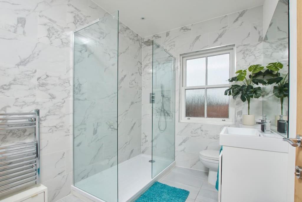 Beautiful Central Apartment Leamington Spa Extérieur photo